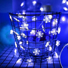 Load image into Gallery viewer, Snowflake Stringers