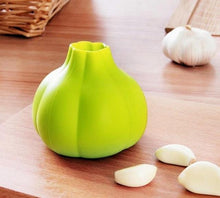 Load image into Gallery viewer, Easy Peeling Garlic Popper