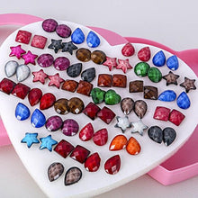 Load image into Gallery viewer, Clay Stud Children Earrings