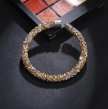 Load image into Gallery viewer, Crystal Cuff