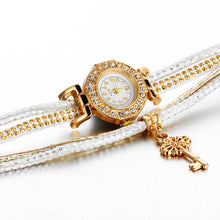 Load image into Gallery viewer, Fashion Crystal Lock Watch
