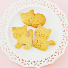 Load image into Gallery viewer, Kitty Cookie Cutter Set
